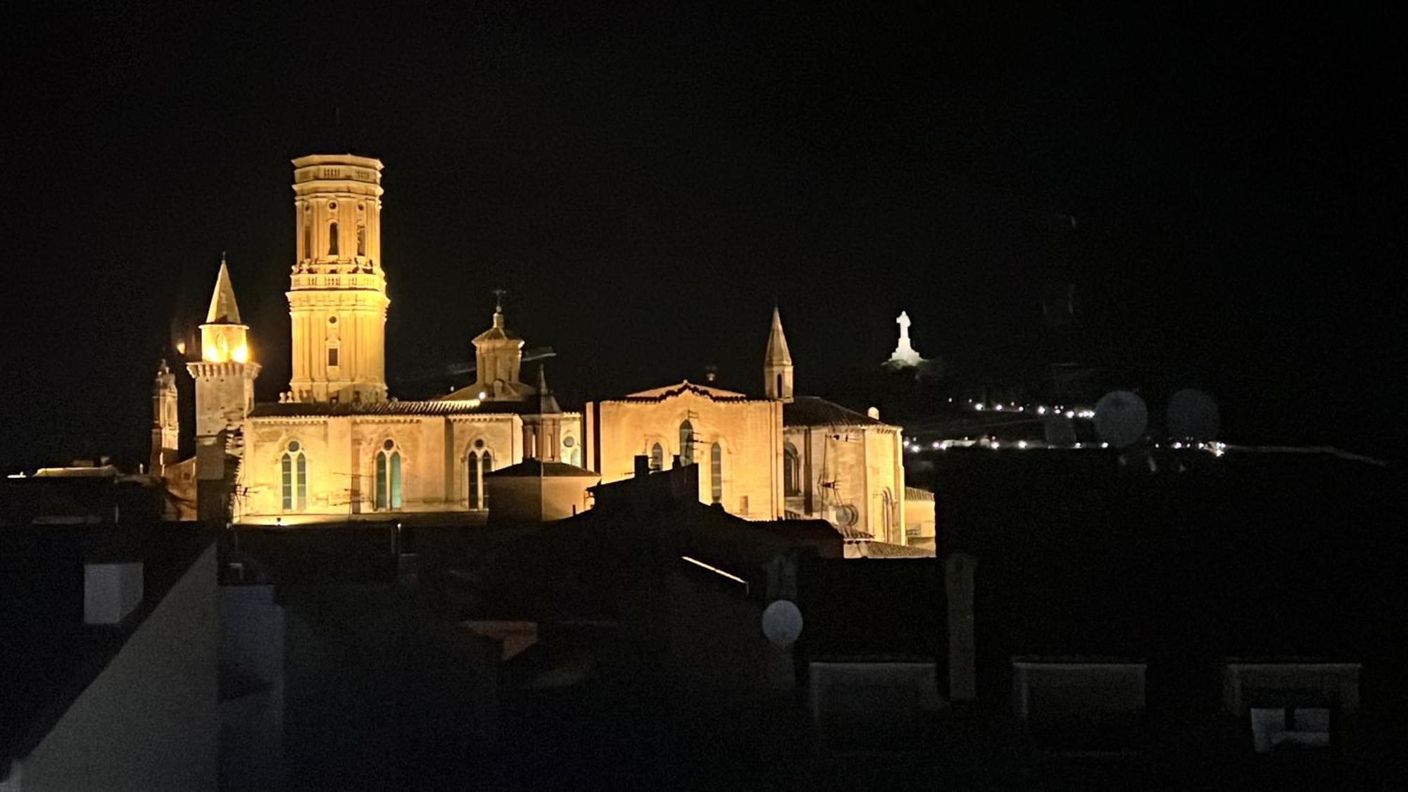 شقة Voila Catedral توذيلا المظهر الخارجي الصورة